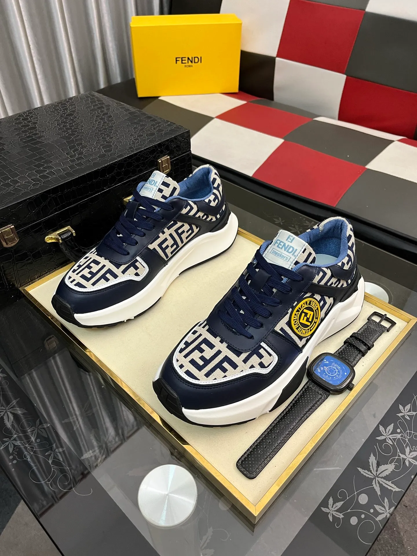 Men's shoes 💰458⌚️⌚️【FENDI】original quality.~ Unique modern style sneakers. 🏃A must-have casual shoe for trendy men😍😍 Original brand imported from Italy, imported original leather, sheep lining (refuses to discolor and grind feet) Sole: Original sole provided by the original factory, French lazy style design ⚠️Fit to the feet, original quality, super comfortable original sole. Just like shooting the real thing 🎬The real thing is better Code number: 38-444️⃣Colors available